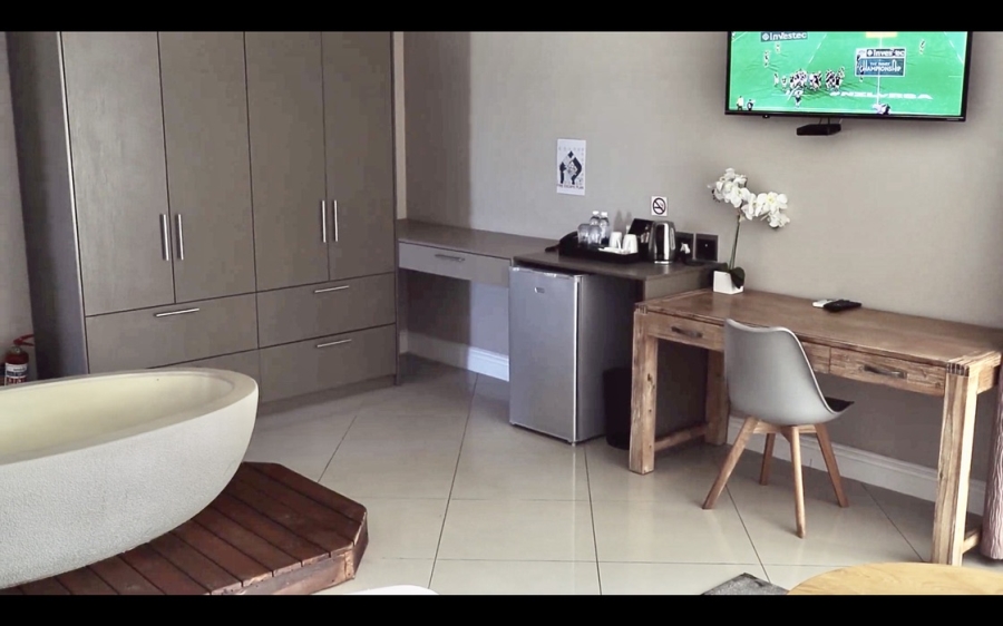 Commercial Property for Sale in Long Acres Country Estate Western Cape